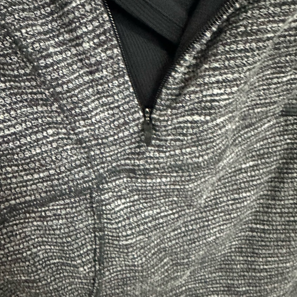 Lululemon Base Runner Half Zip Pullover Jacket Coco Pique Black White Size 4 - Picture 6 of 13